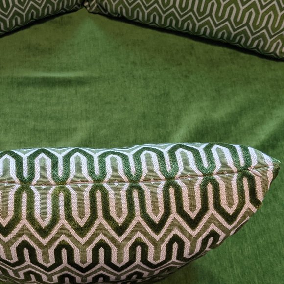 Mid-century Throw / Accent Pillows - Picture 3 of 4